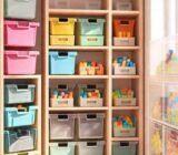 Cómo ordenar juguetes en una habitación pequeña sin caos